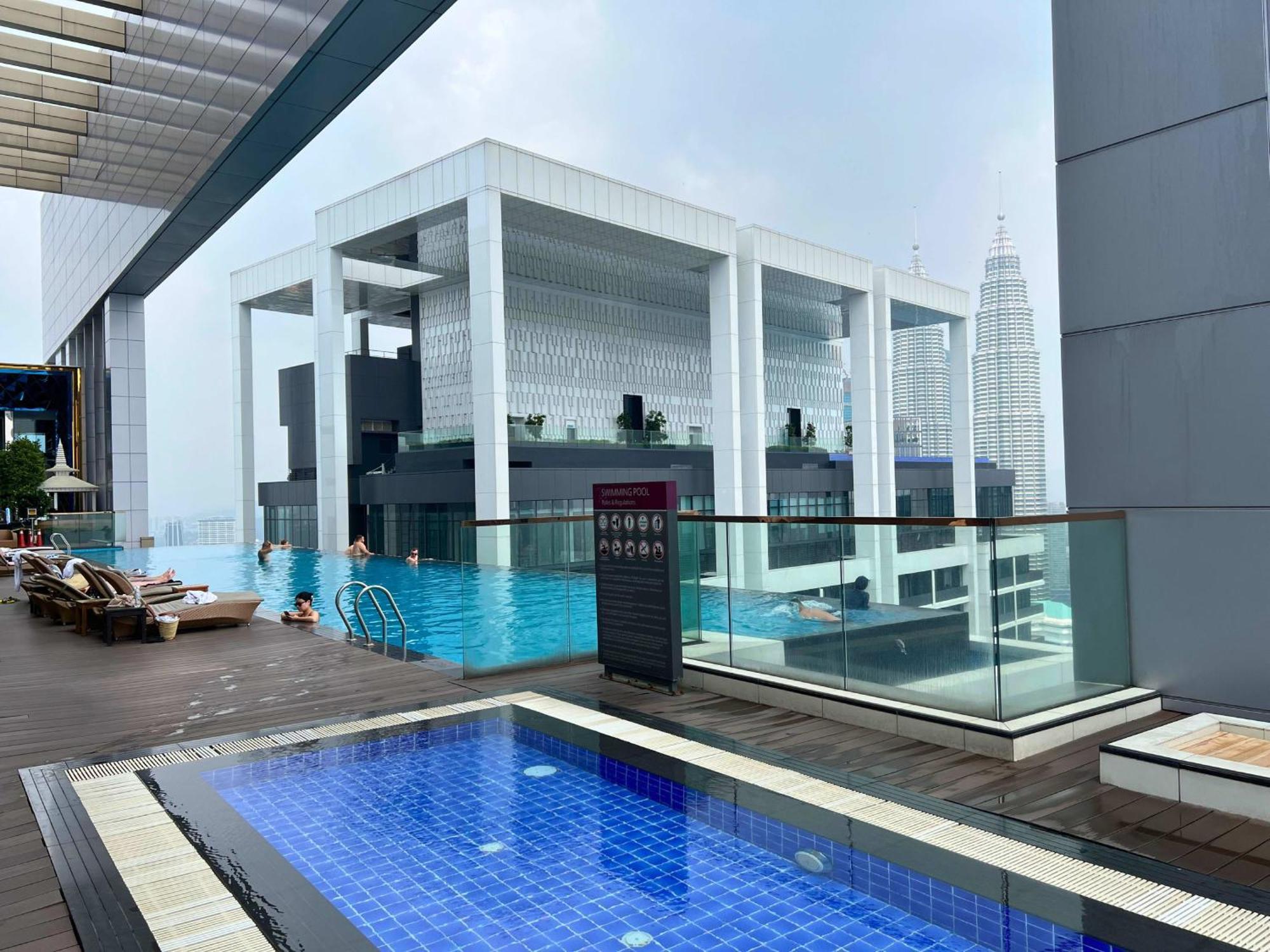 קואלה לומפור Yemala Suites At Platinum Klcc מראה חיצוני תמונה